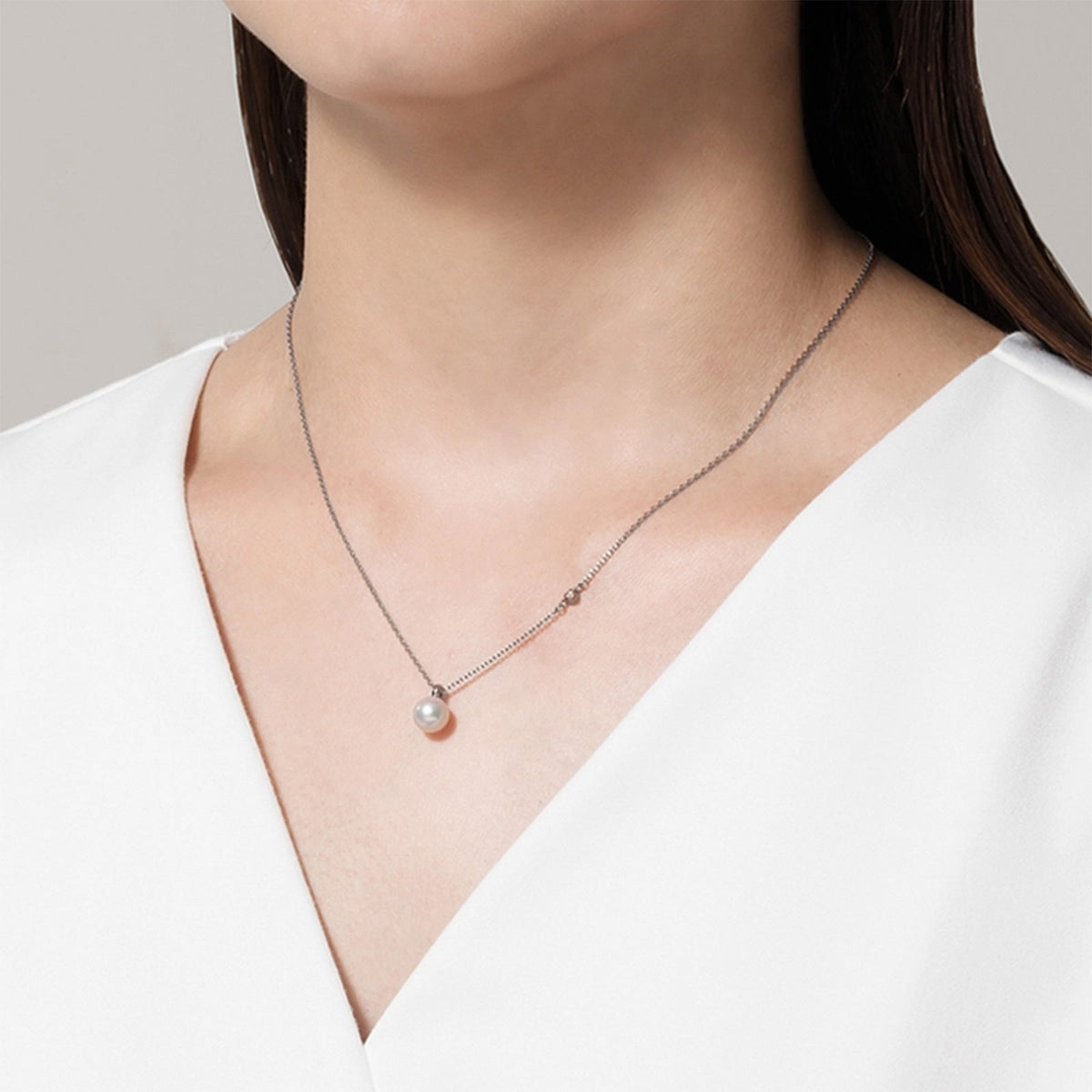 Classic Akoya Cultured Pearl & Diamond Pendant in 18ct White Gold