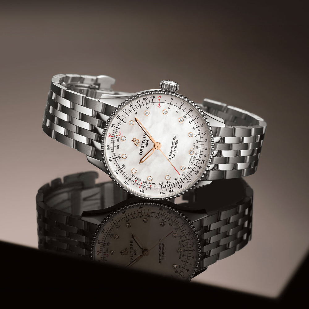 Navitimer Automatic 36 UK Edition variant Pursuit