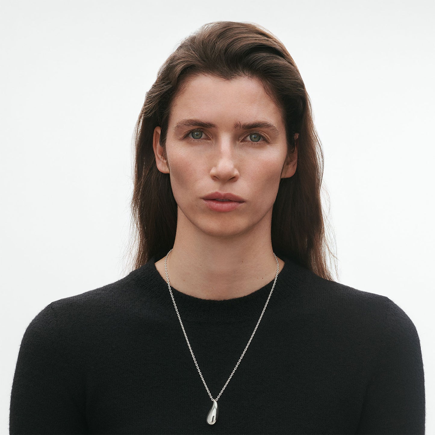 Reflect Silver Medium Pendant simple Pursuit