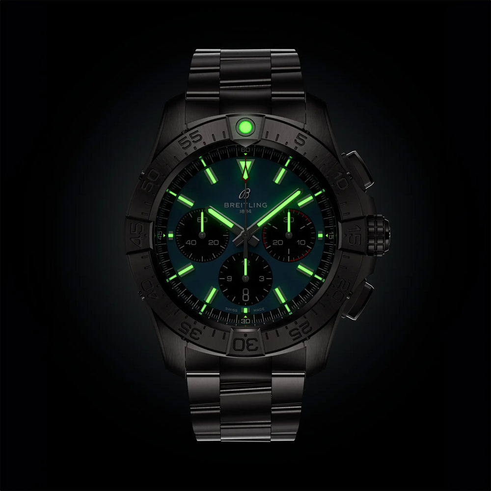 Avenger B01 Chronograph 44 simple Pursuit