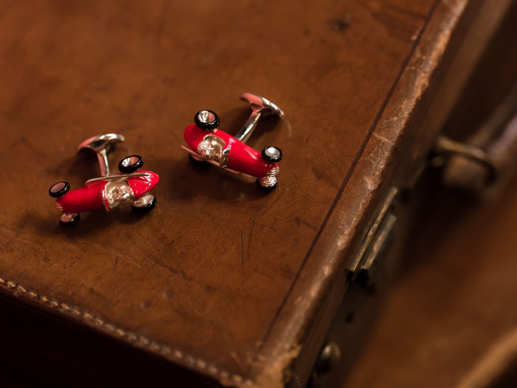 Our Guide to Luxury Cufflinks 2025