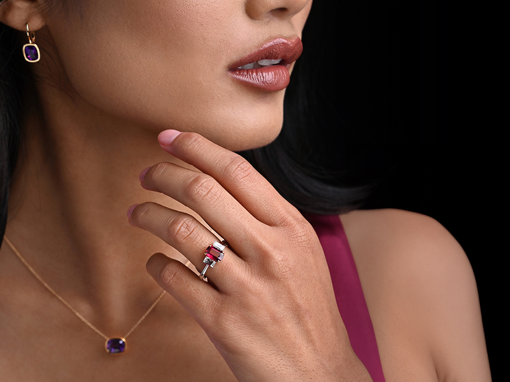 The Allure of Gothic Women: Inside The Thriller Heroines' Jewellery Box