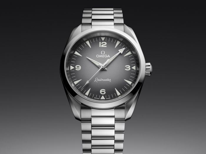 OMEGA Railmaster