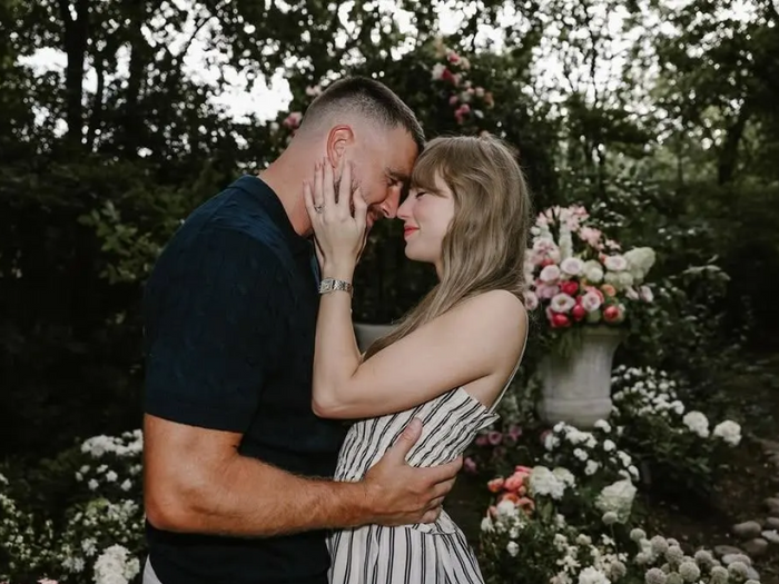 Taylor Swift Engagement