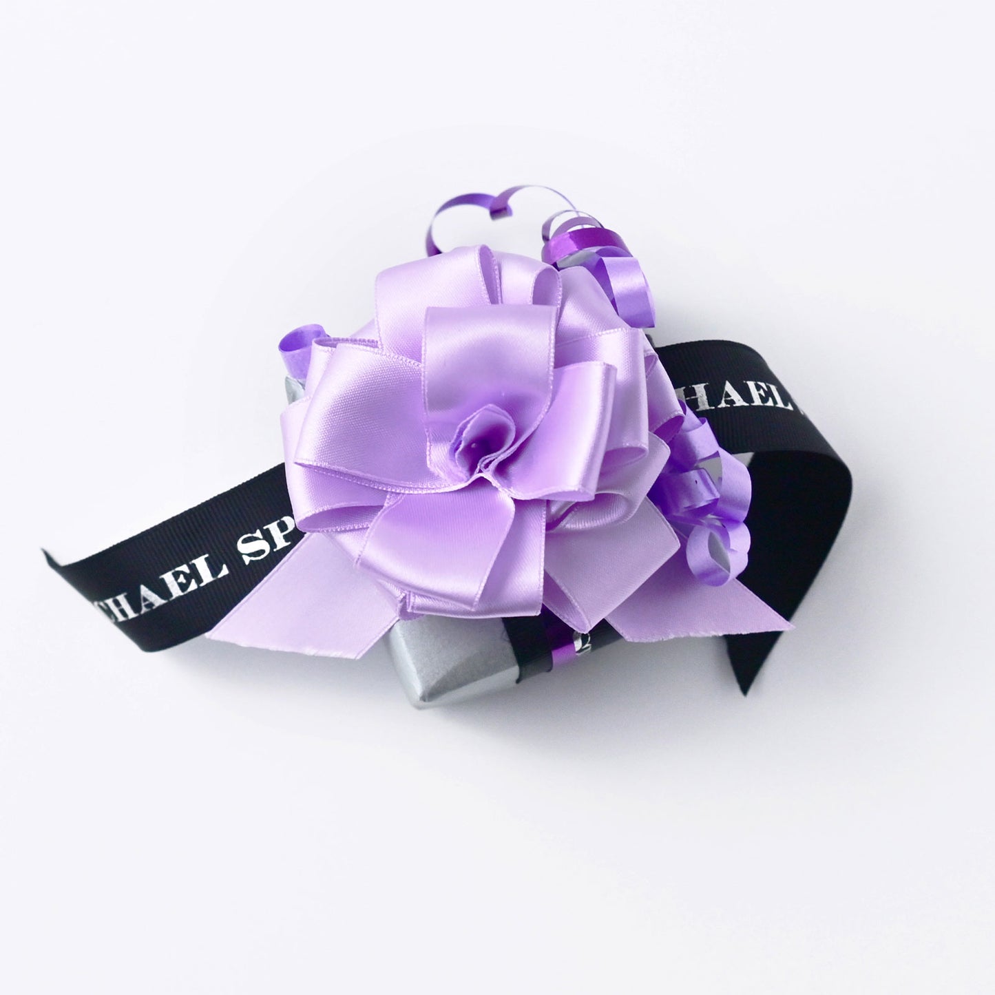 Aya 18ct Yellow Gold White Quartz Earrings simple Pursuit