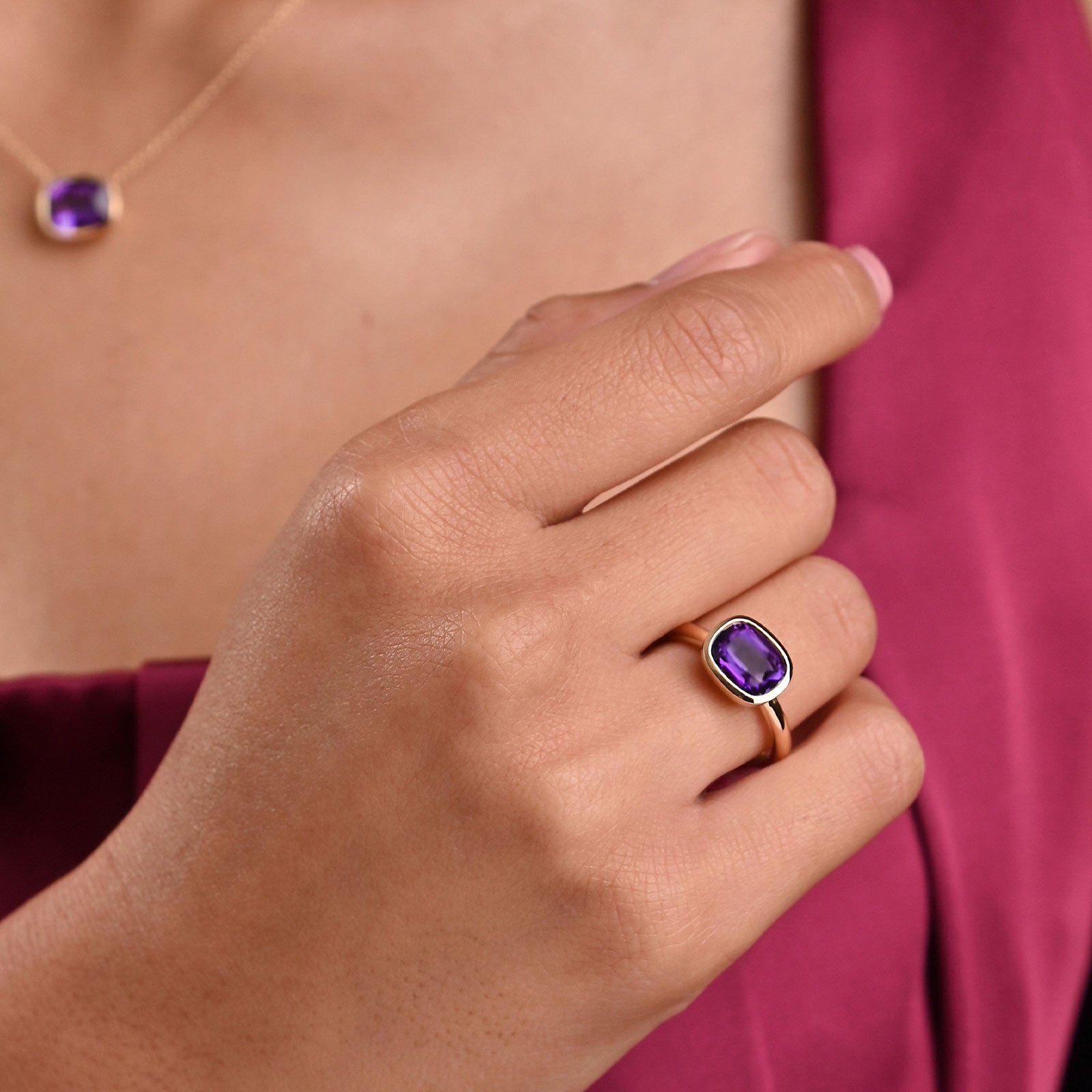 Aya 18ct Yellow Gold Amethyst Ring simple Pursuit