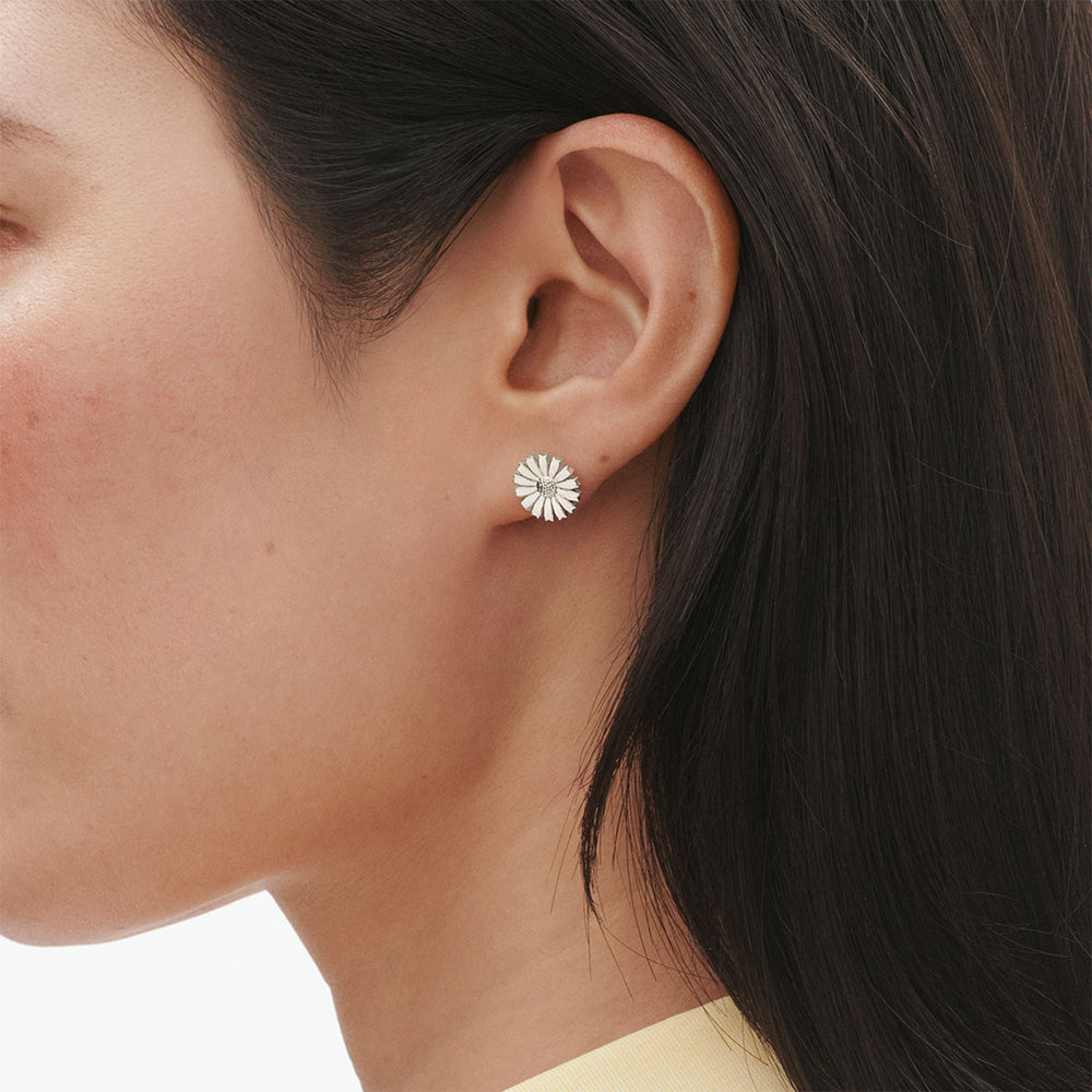 Daisy Silver & White Enamel Stud Earrings simple Pursuit