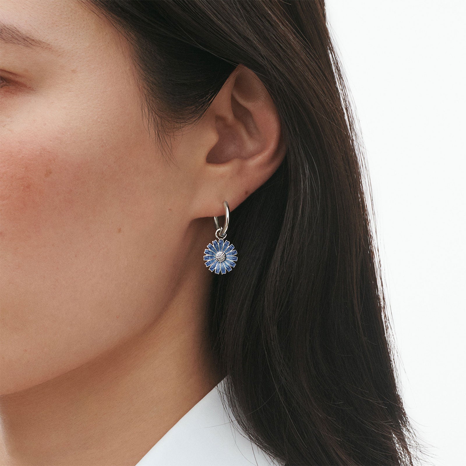 Daisy Silver & Blue Enamel Drop Earrings simple Pursuit