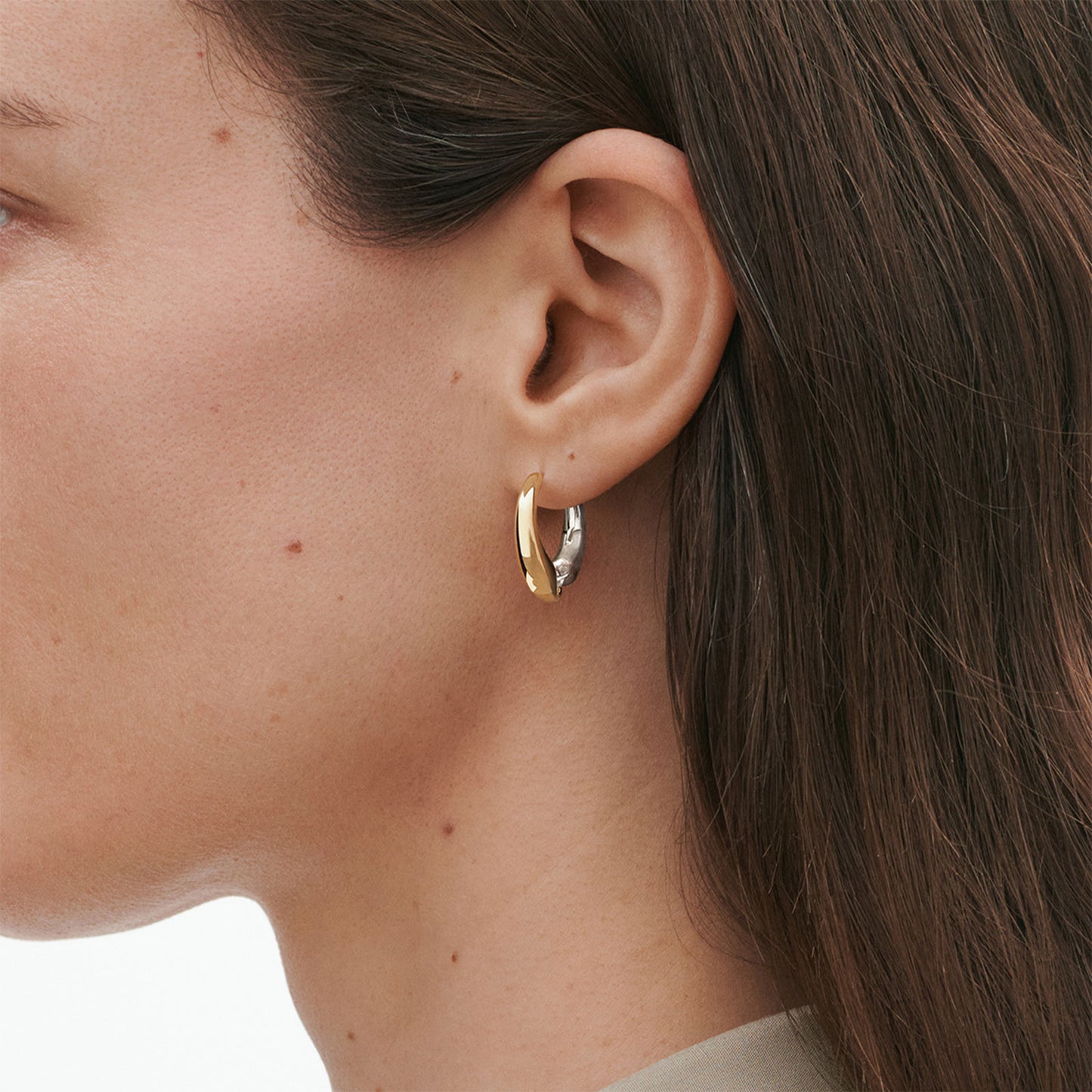 Reflect Silver & 18ct Yellow Gold Large Earhoops simple Pursuit