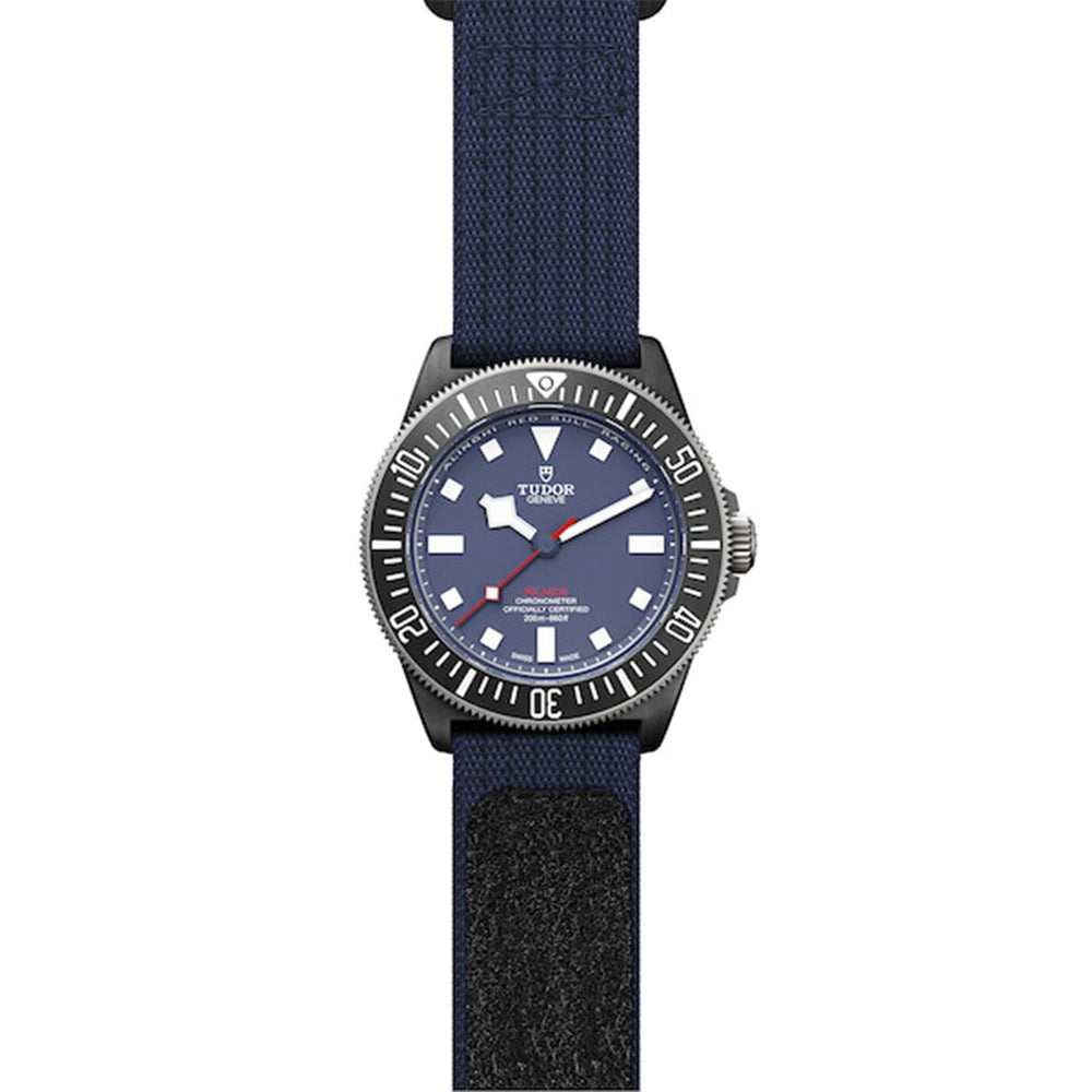 Pelagos FXD 42mm Alinghi Red Bull Racing Edition variant Pursuit