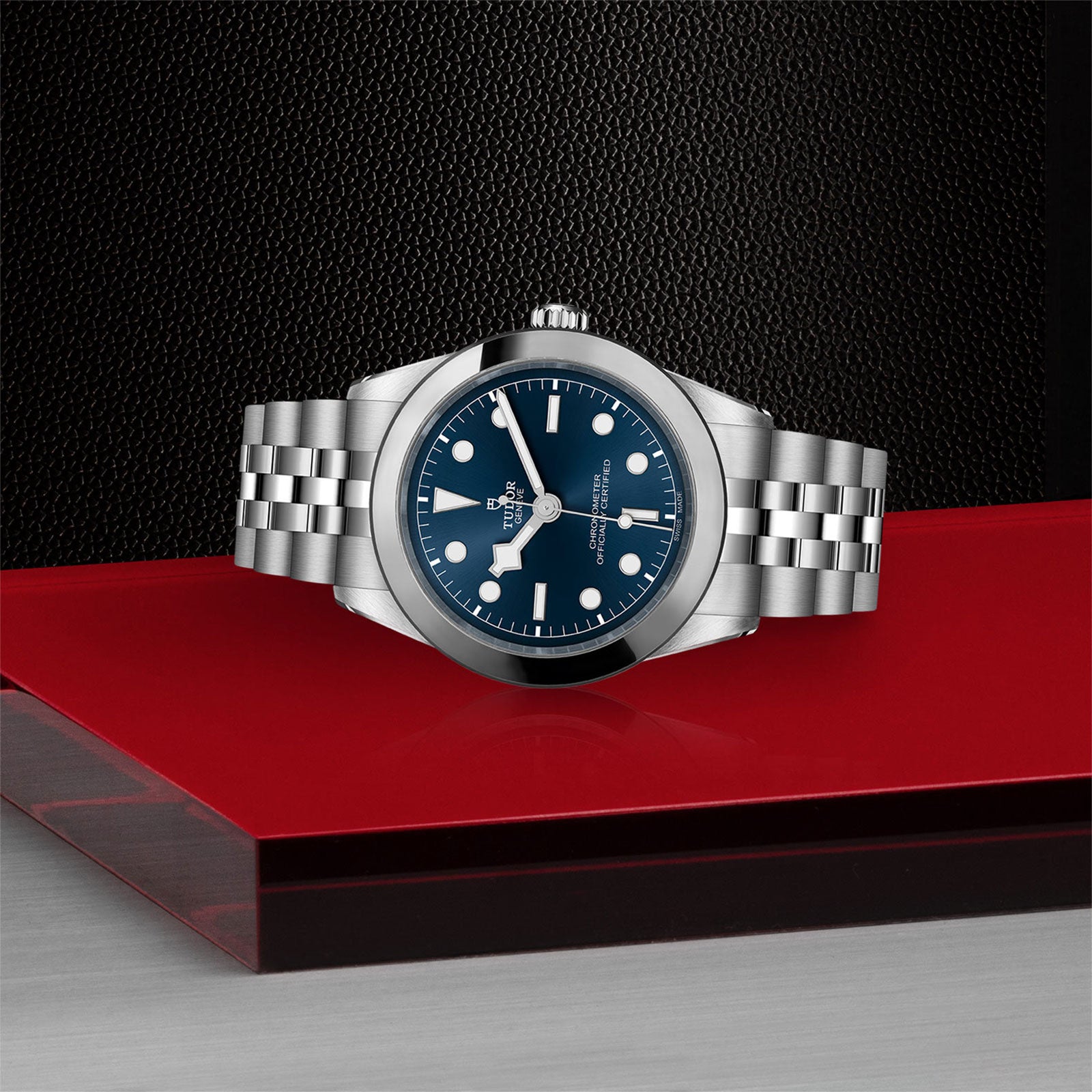 Black Bay One 39mm variant Pursuit