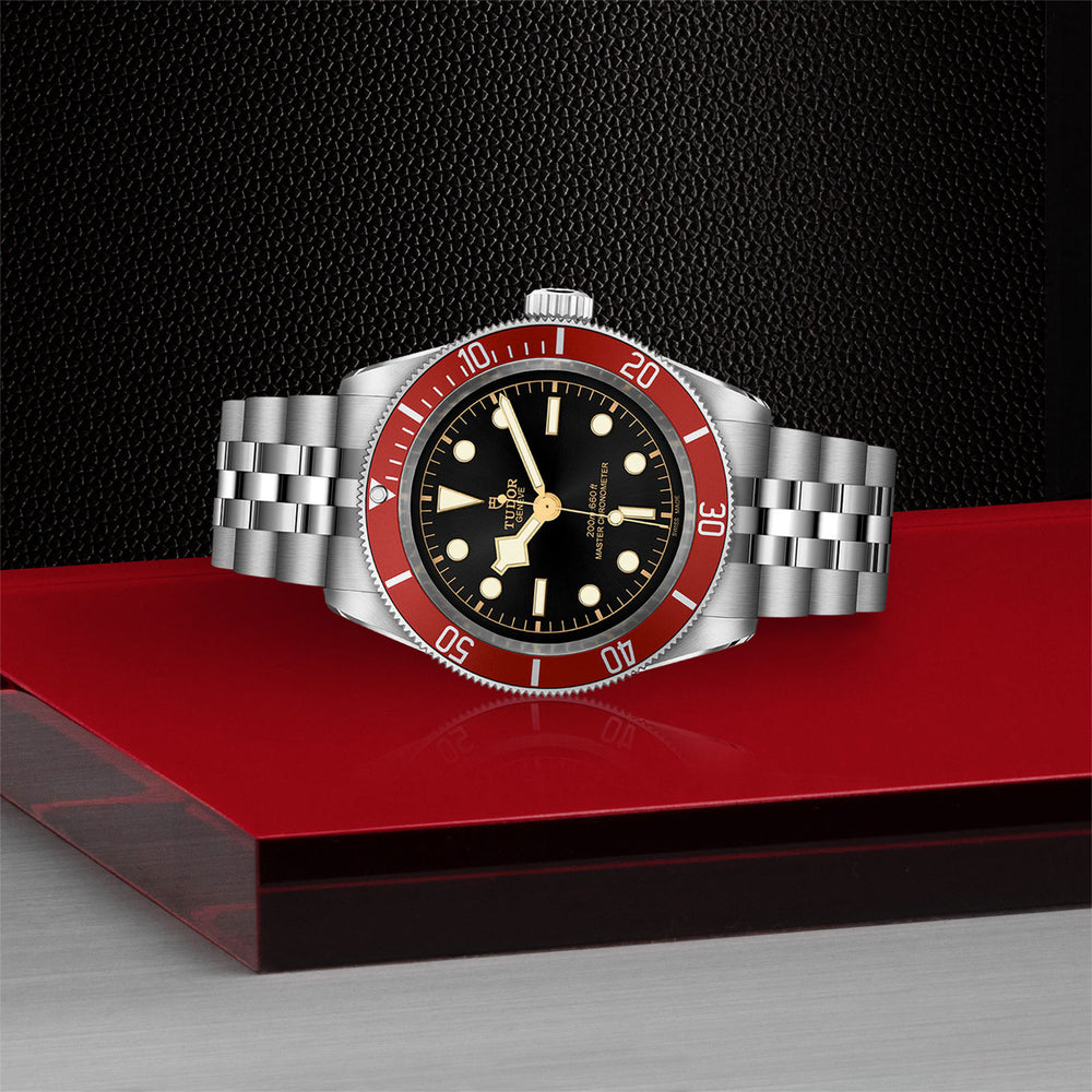 Black Bay 41mm variant Pursuit