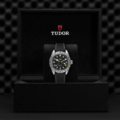 Black Bay Pro 39mm variant Pursuit