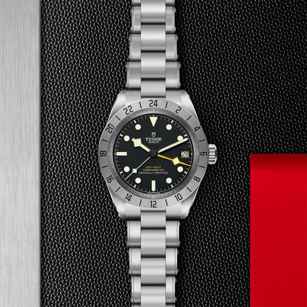 Black Bay Pro 39mm variant Pursuit
