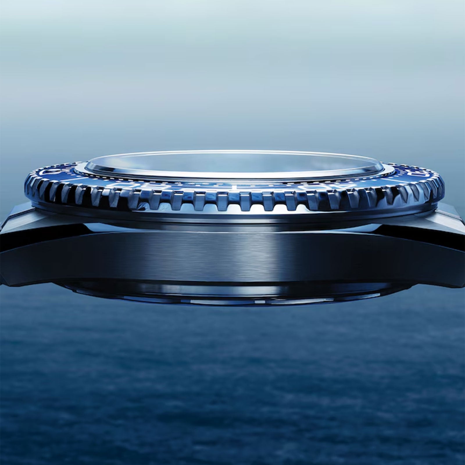 Seamaster Planet Ocean 600M Co-Axial 42mm variant Pursuit