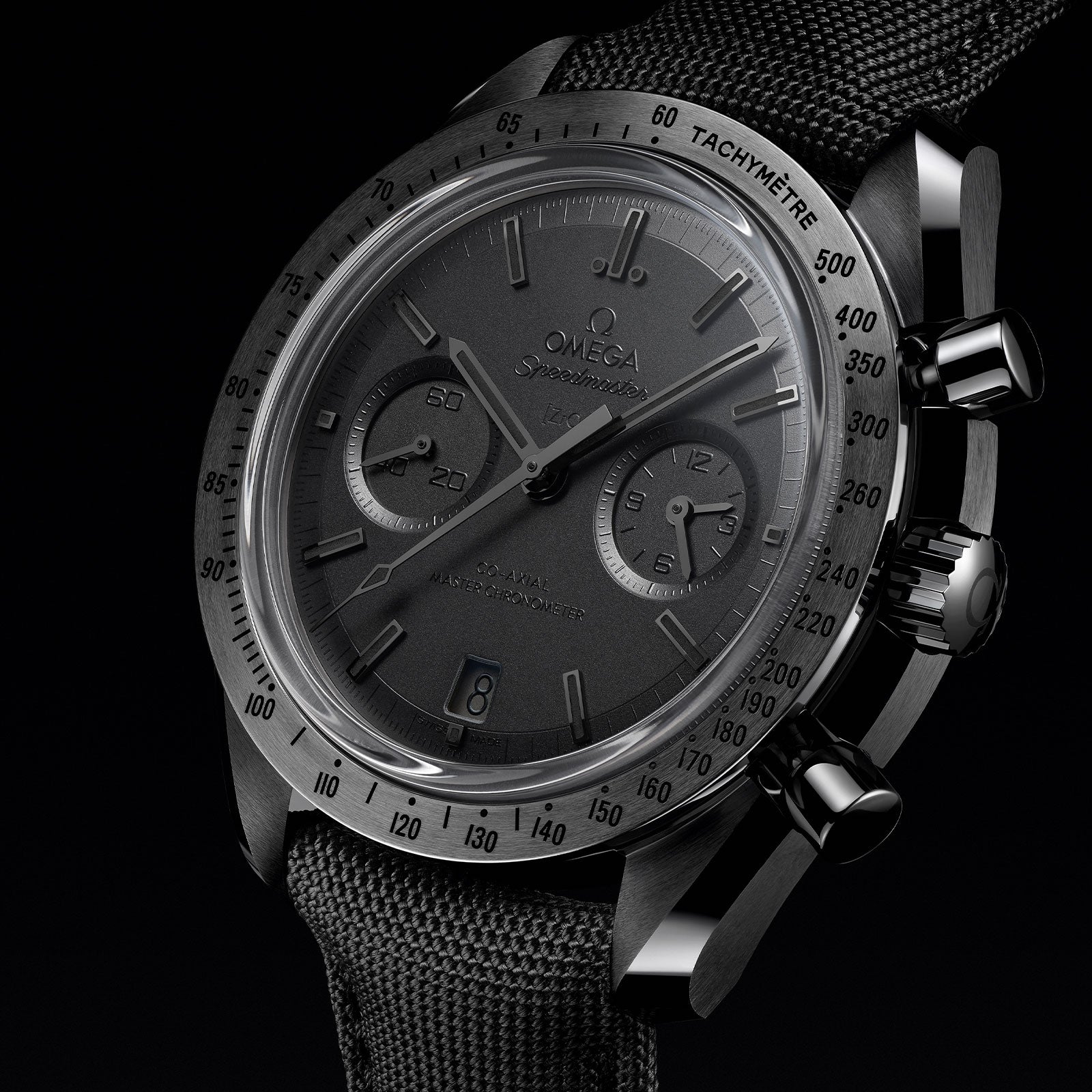 Speedmaster Dark Side Of The Moon Co-Axial Chronograph 44.25mm variant Pursuit