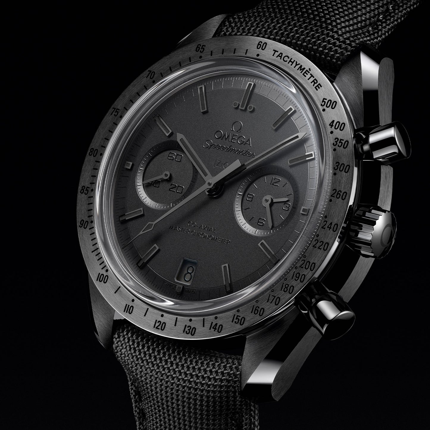 Speedmaster Dark Side Of The Moon Co-Axial Chronograph 44.25mm variant Pursuit