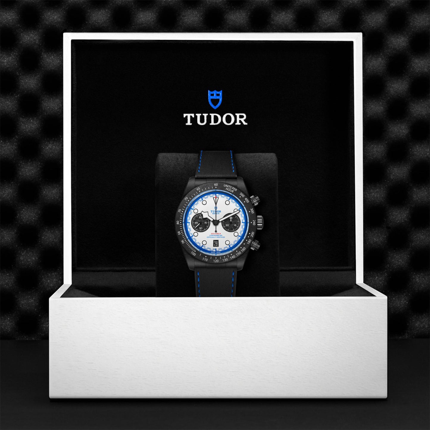 Black Bay Chrono "Carbon 25" 42mm variant Pursuit