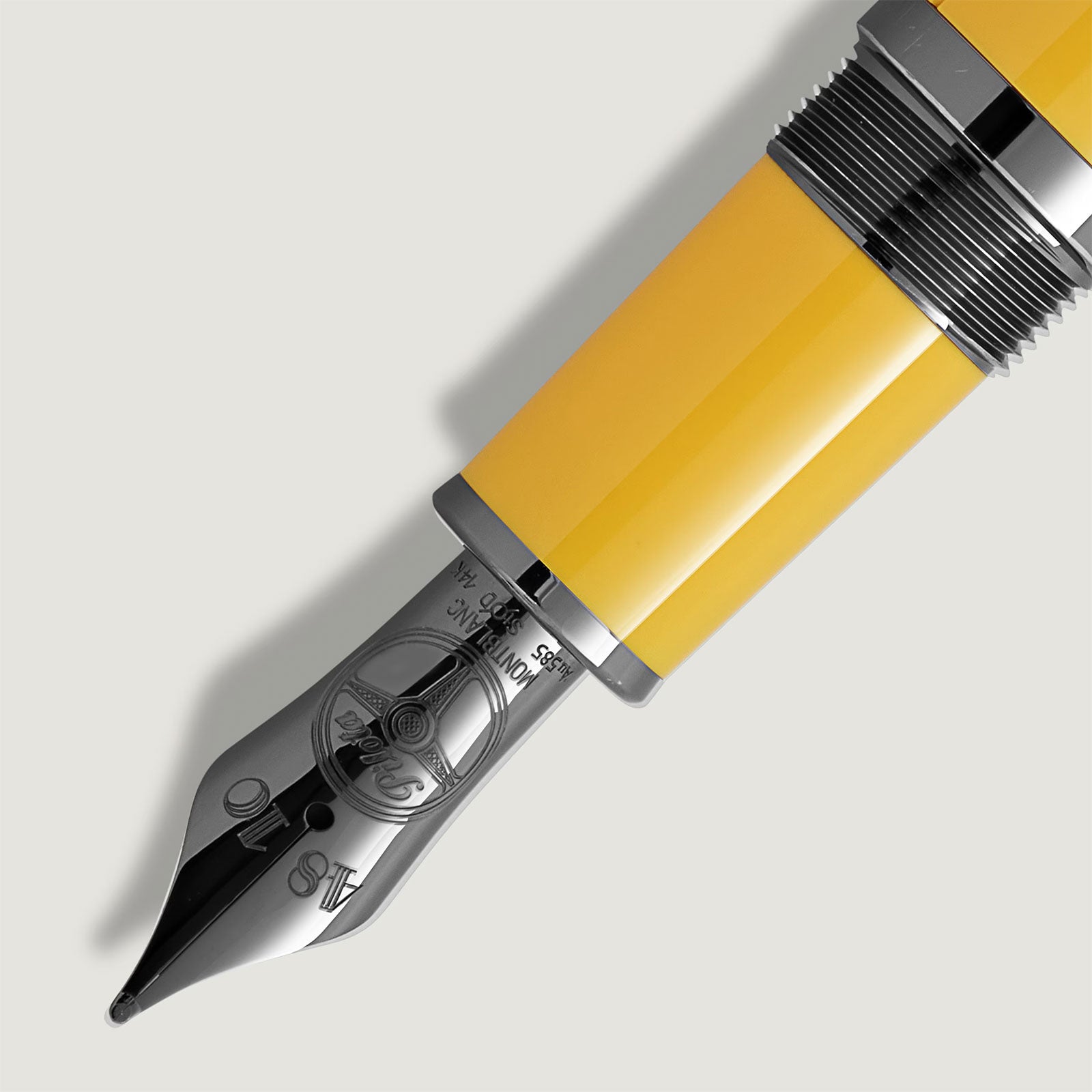 Great Characters Enzo Ferrari Special Edition Giallo Modena Fountain Pen