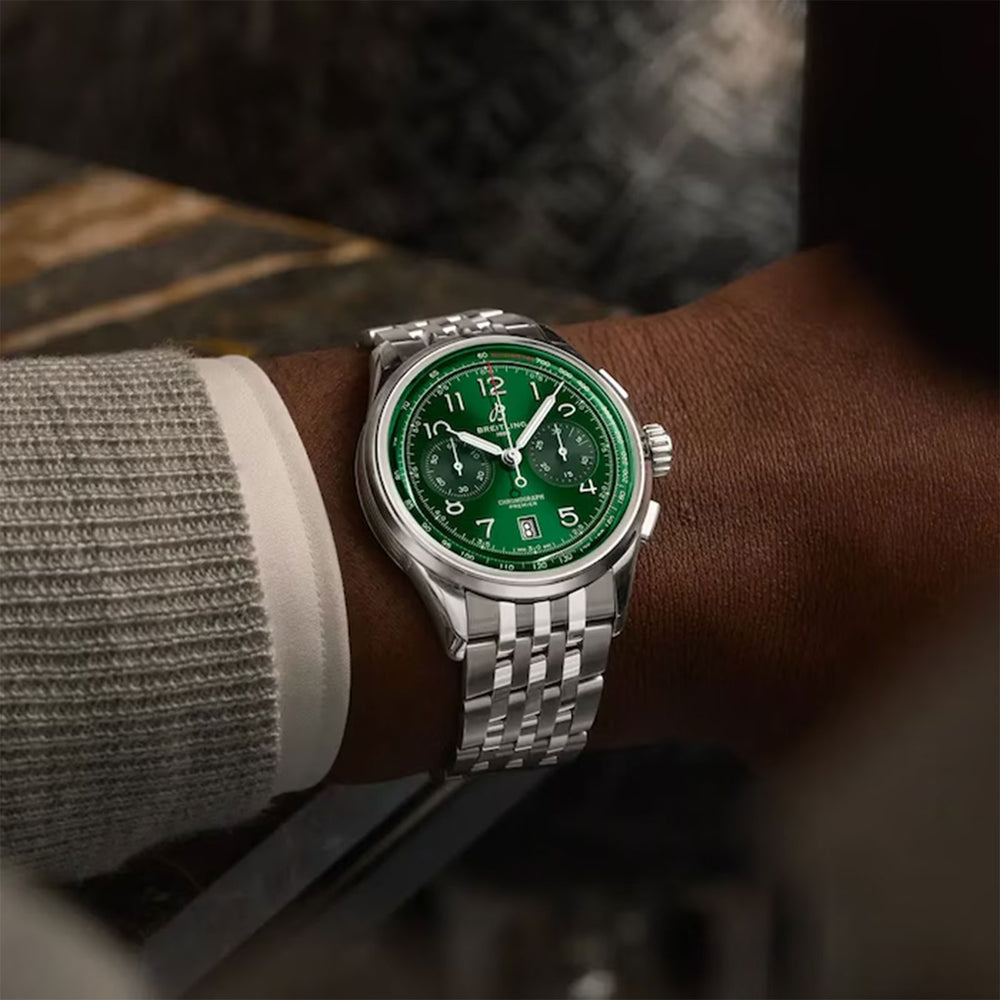 Premier B01 Chronograph 42 variant Pursuit