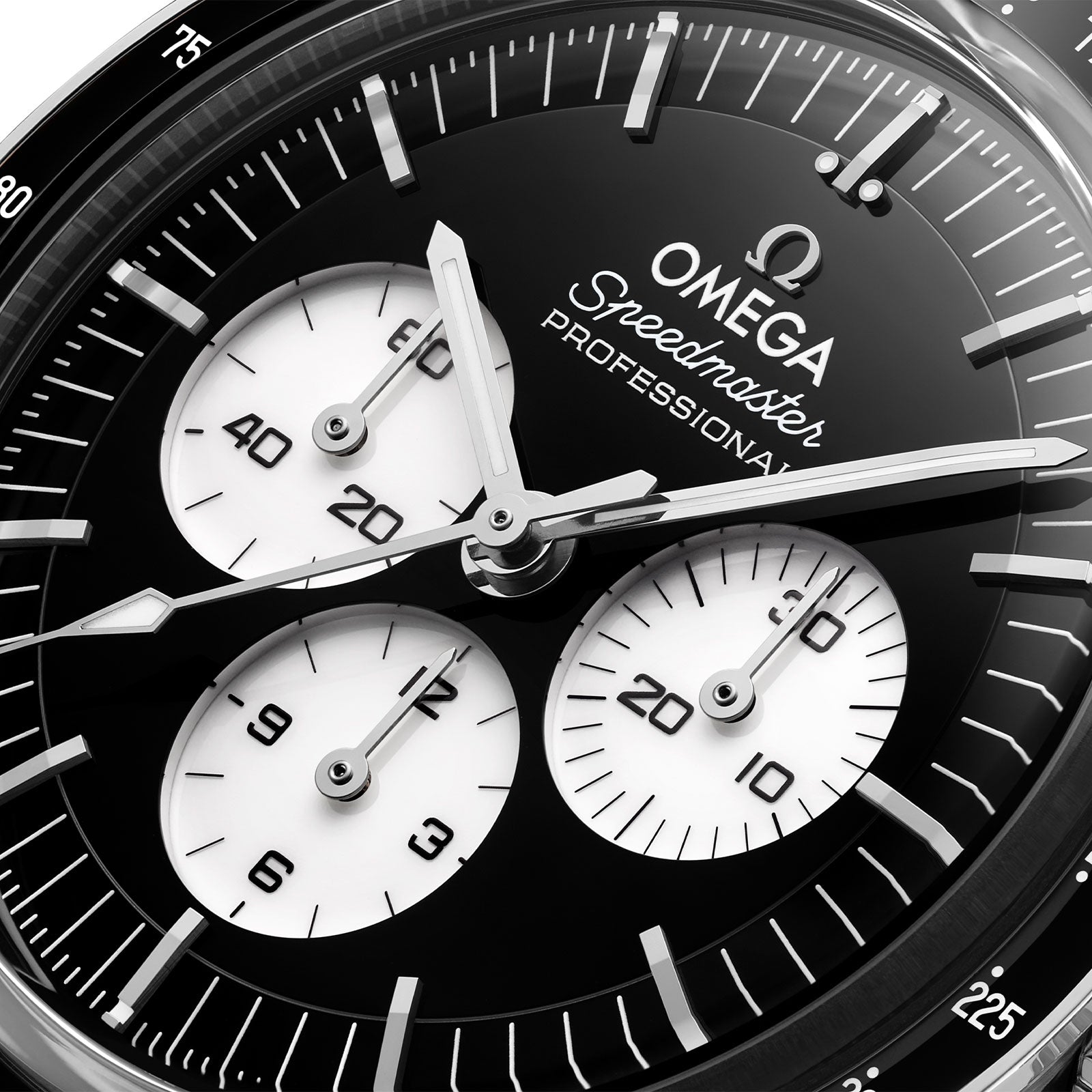 Speedmaster Moonwatch Professional Co-Axial Chronograph 42mm variant Pursuit
