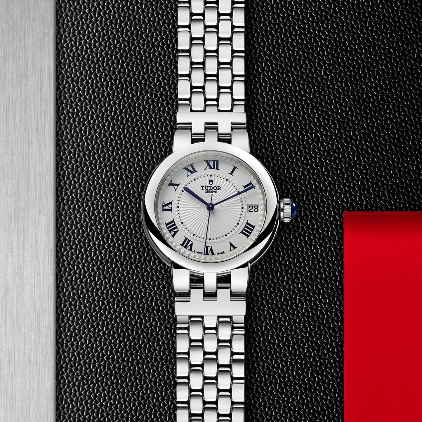 Clair De Rose 34mm variant Pursuit