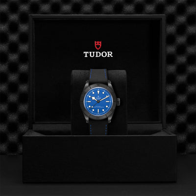 Black Bay Ceramic 41mm simple Pursuit