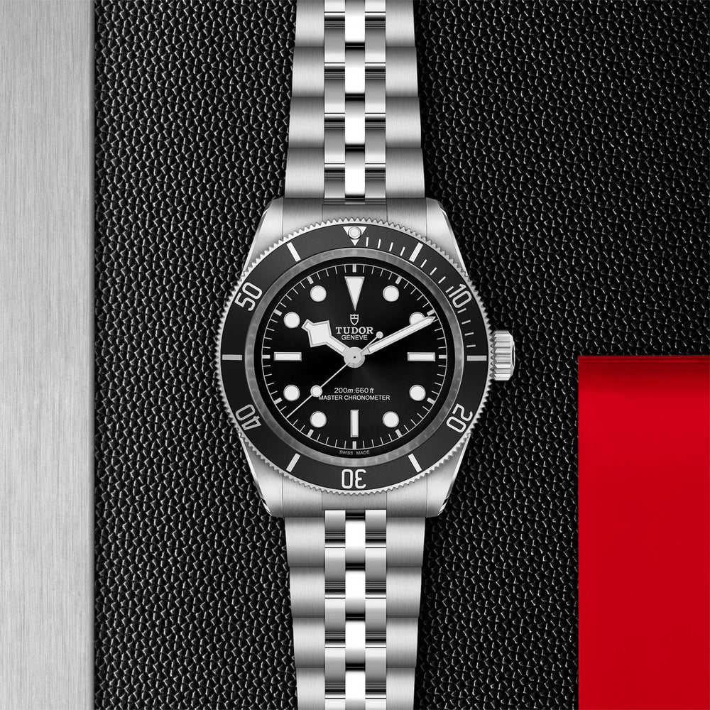 Black Bay 41mm variant Pursuit