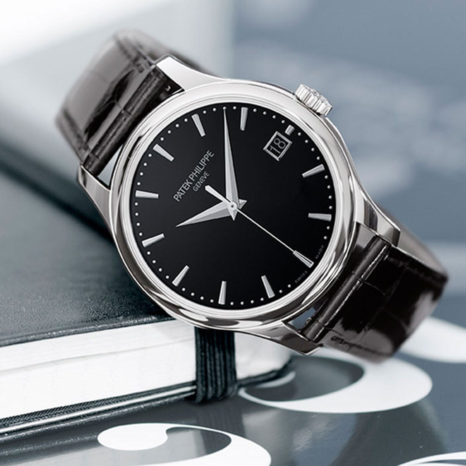 Calatrava Date & Sweep Seconds 5227G-010 simple Pursuit