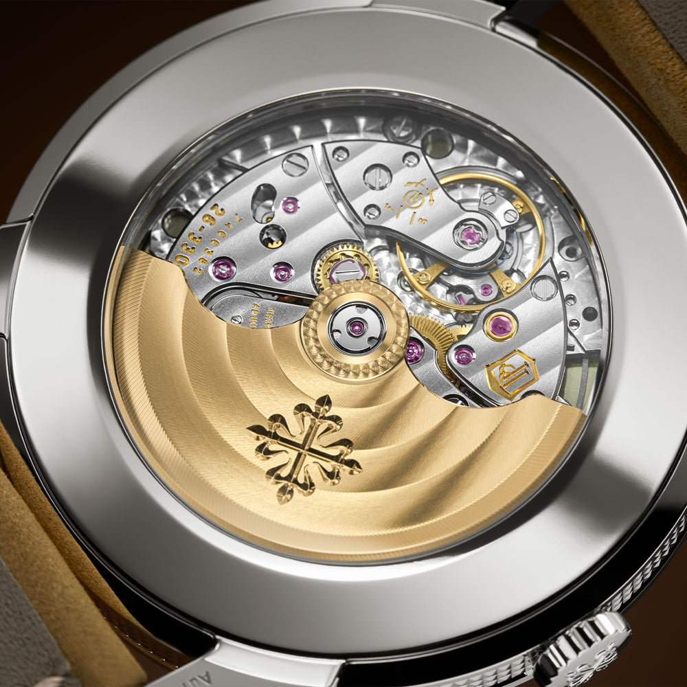 Calatrava Date & Sweep Seconds 5226G-001 simple Pursuit