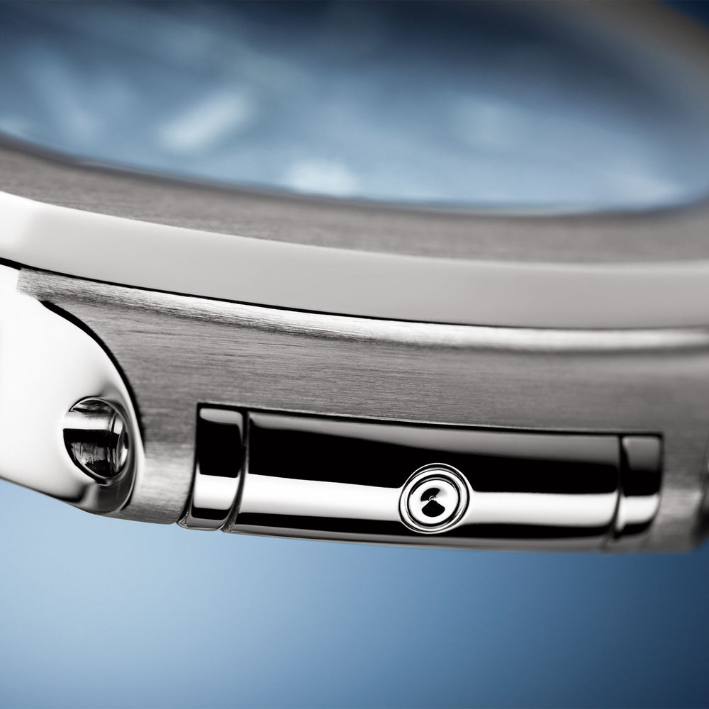 Nautilus Perpetual Calendar 5740/1G-001 simple Pursuit