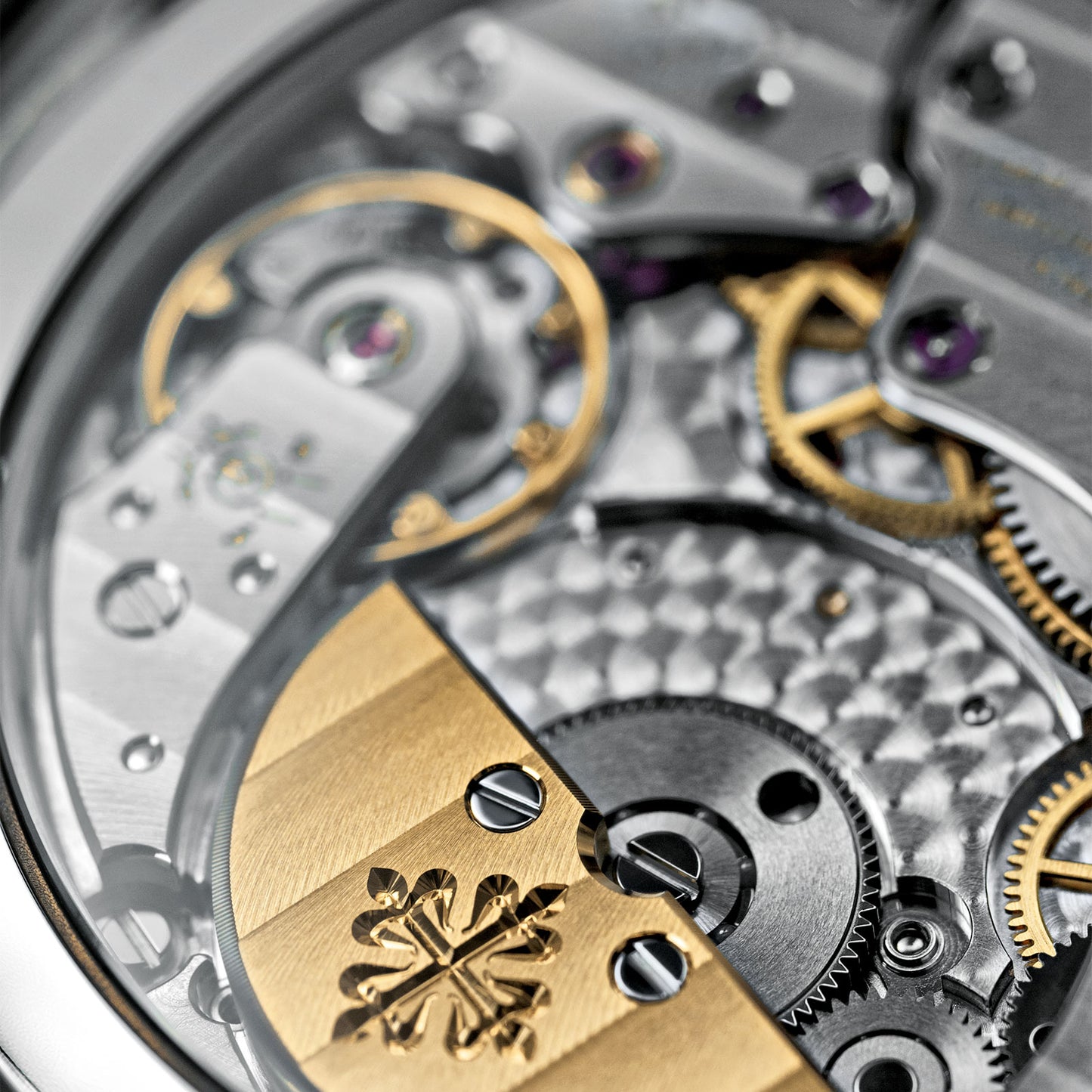 Nautilus Perpetual Calendar 5740/1G-001 simple Pursuit