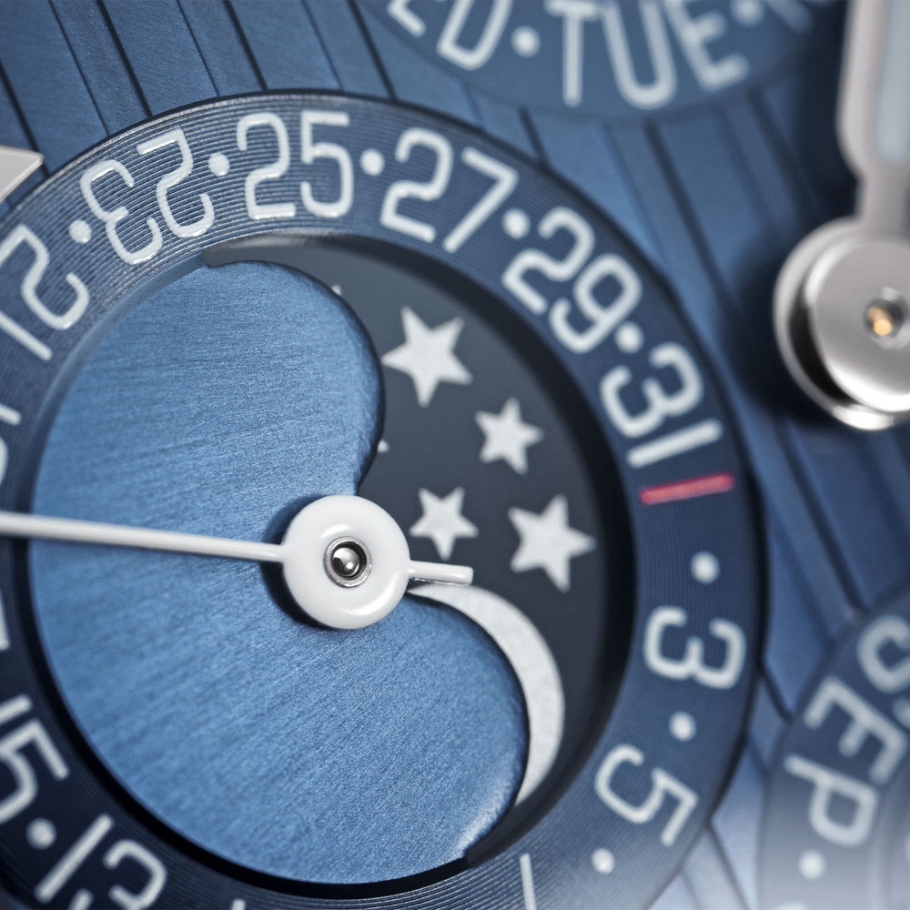 Nautilus Perpetual Calendar 5740/1G-001 simple Pursuit