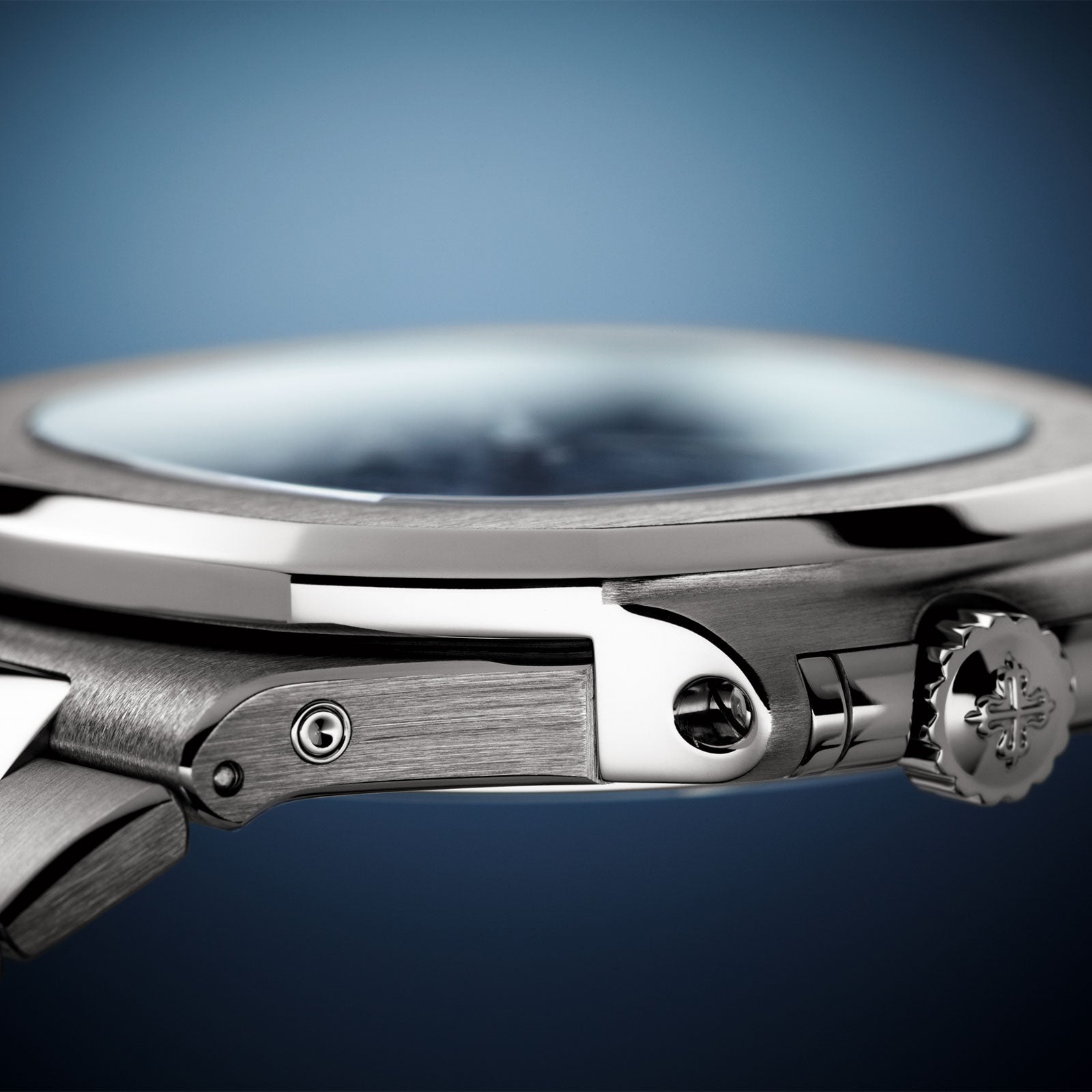 Nautilus Perpetual Calendar 5740/1G-001 simple Pursuit