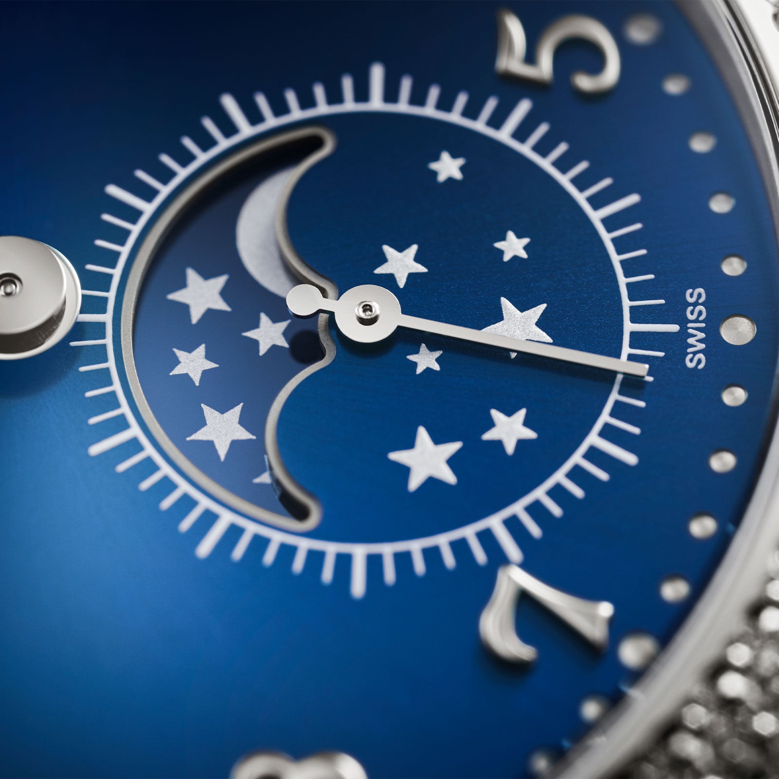 Complications Moon Phases 7121/200G-001 simple Pursuit