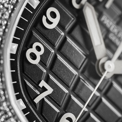Aquanaut Luce 5267/200A-001 variant Pursuit
