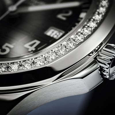 Aquanaut Luce 5267/200A-001 variant Pursuit
