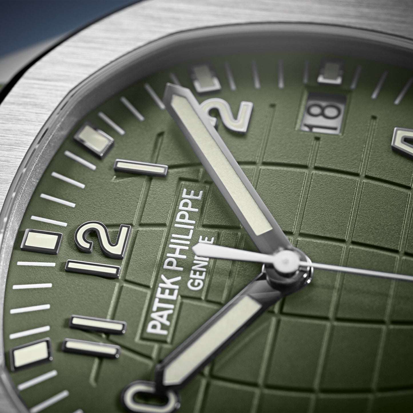 Aquanaut Date & Sweep Seconds 5168G-010 simple Pursuit