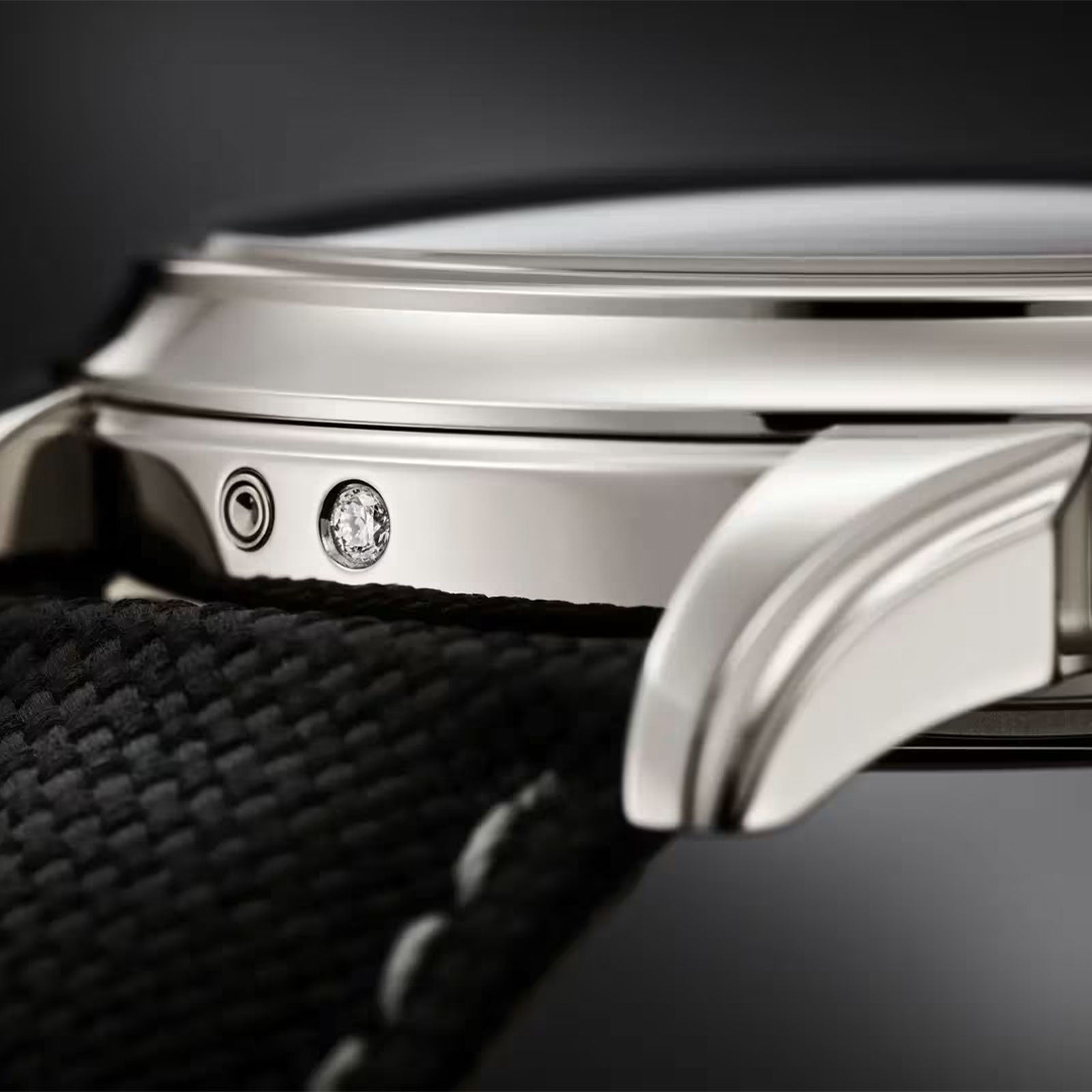 Grand Complications Chronograph Perpetual Calendar 5270P-015 simple Pursuit