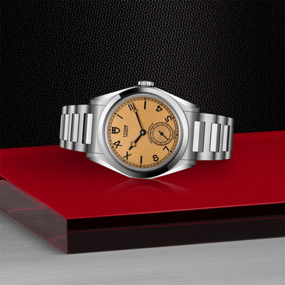 Monarch 39mm variant Pursuit