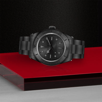 Black Bay Ceramic 41mm variant Pursuit