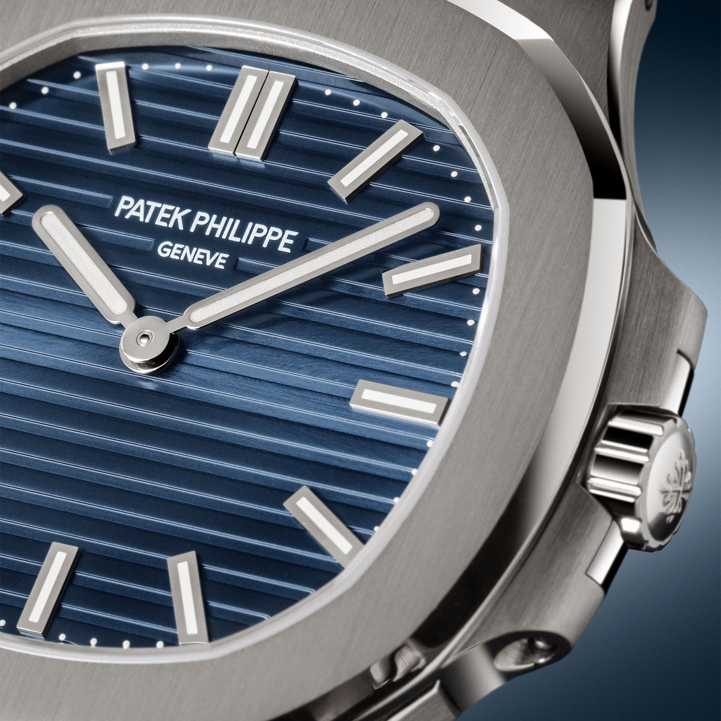 Nautilus 50th Anniversary 5810/1G-001 variant Pursuit