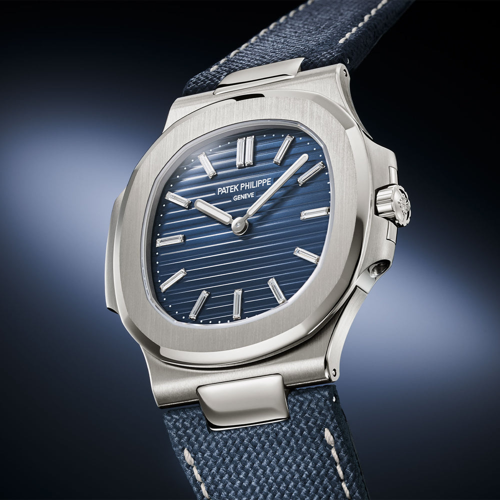 Nautilus 50th Anniversary 5810G-001 simple Pursuit