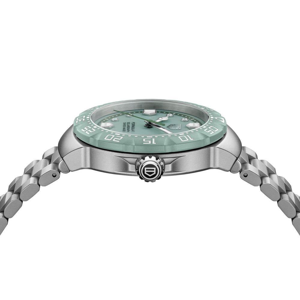 Limited Edition Formula 1 Solargraph Quartz 38mm simple Pursuit