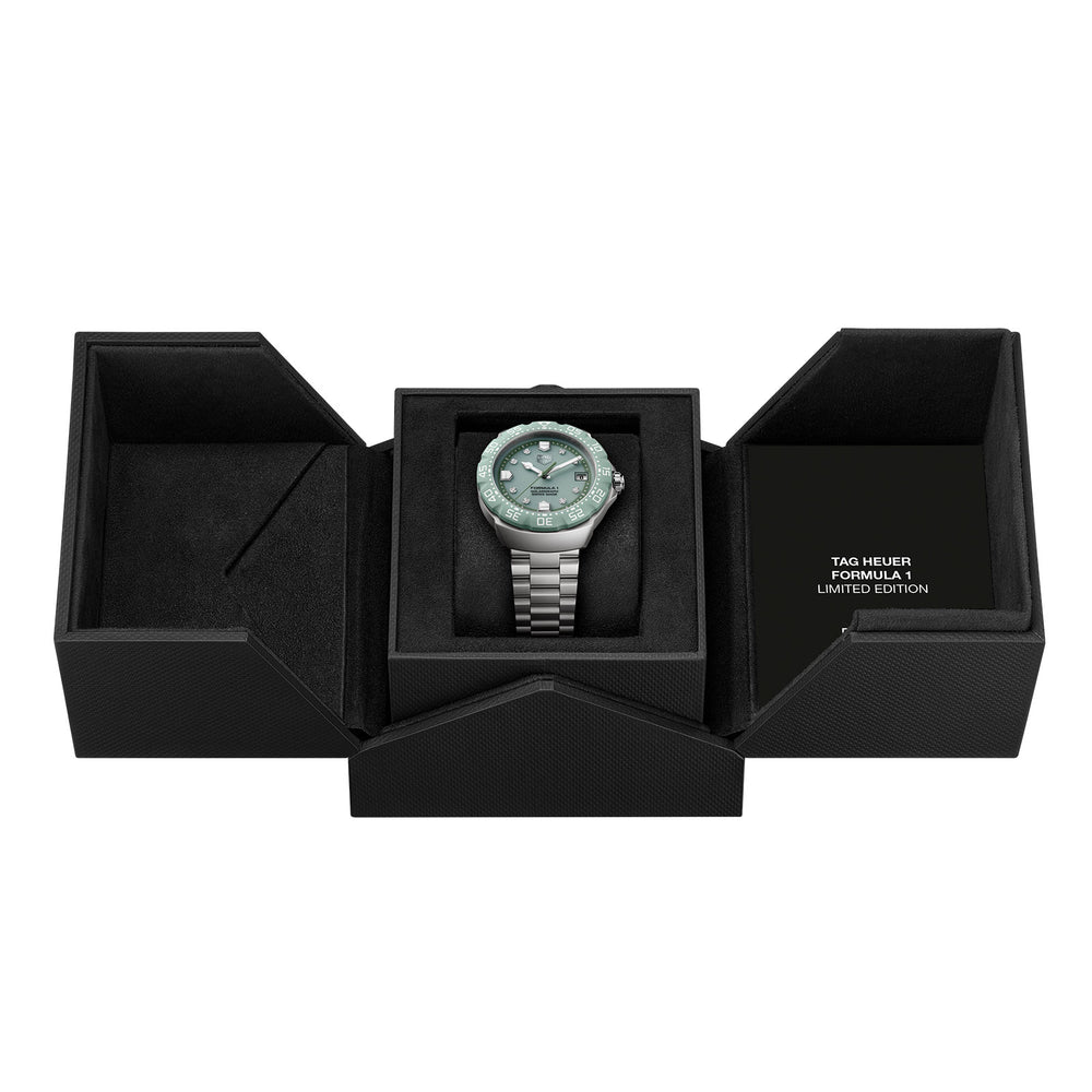 Limited Edition Formula 1 Solargraph Quartz 38mm simple Pursuit