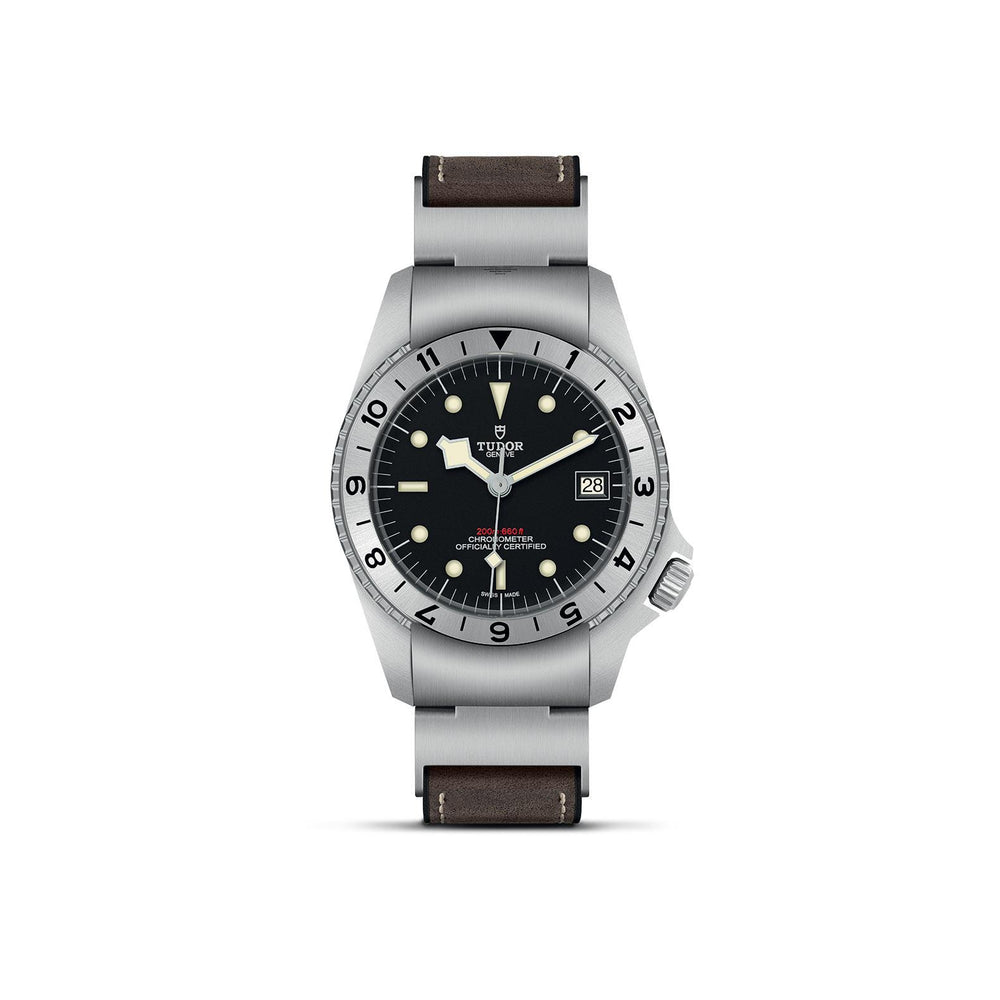 Black Bay P01 42mm variant Pursuit