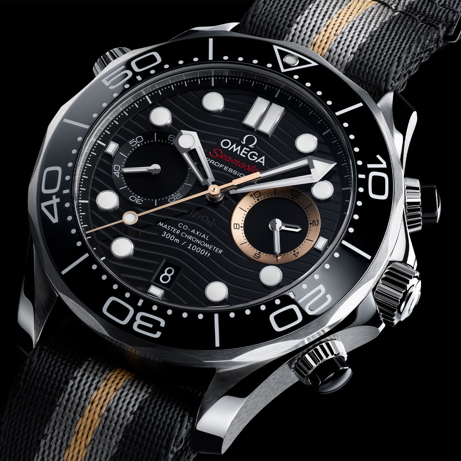 Seamaster Diver 300M Co-Axial Chronograph 44mm 007 First Light simple Pursuit