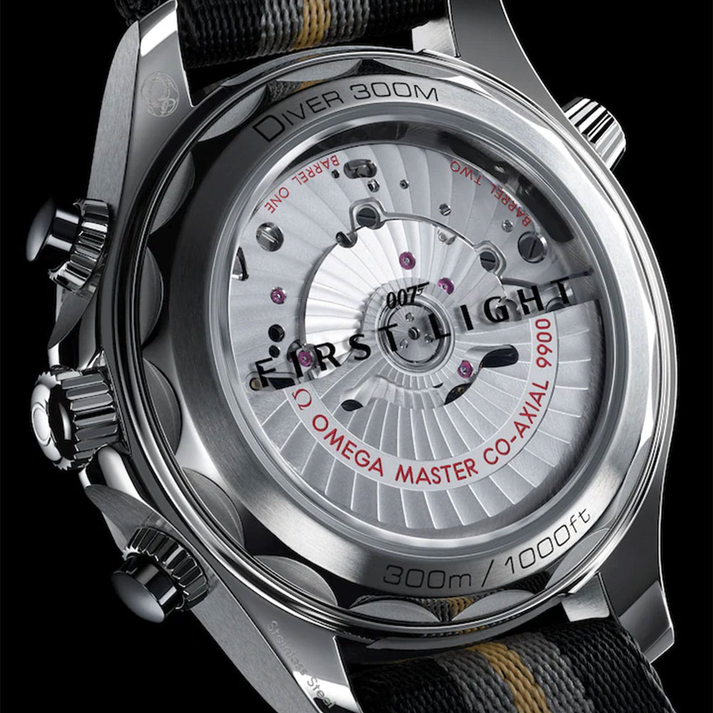 Seamaster Diver 300M Co-Axial Chronograph 44mm 007 First Light simple Pursuit