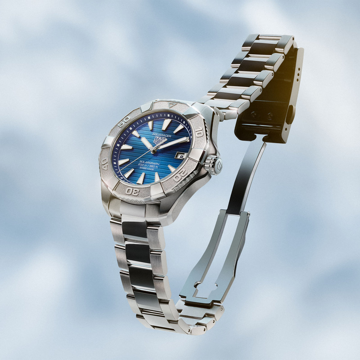 Aquaracer Professional 200 Solargraph Quartz 40mm simple Pursuit