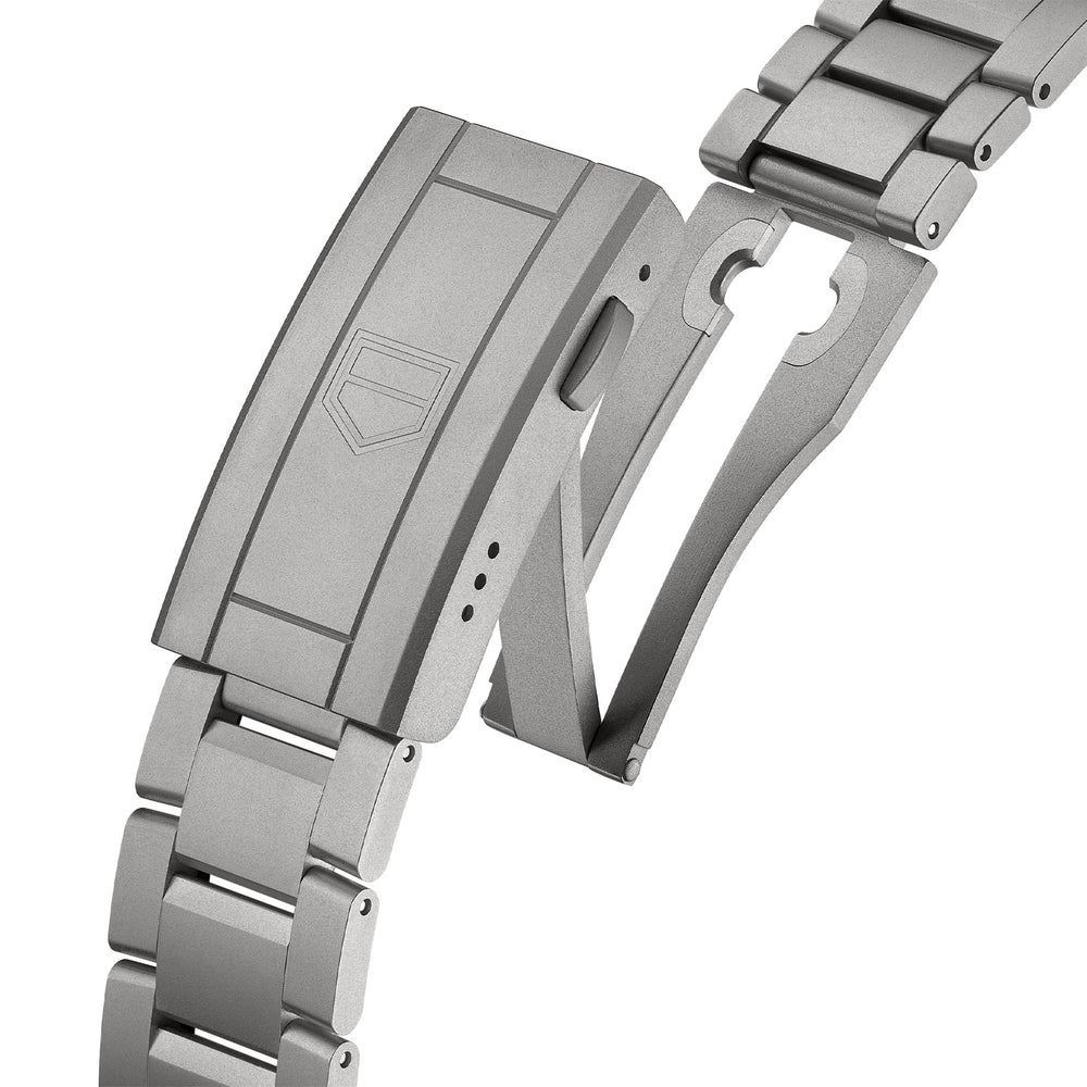 Aquaracer Professional 200 Solargraph Quartz 40mm